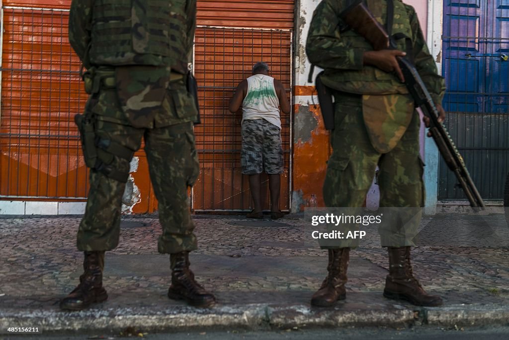 BRAZIL-POLICE-STRIKE-ARMY