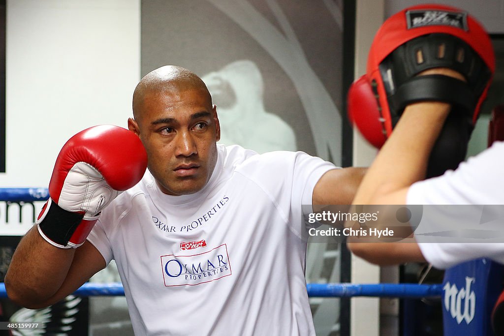 Alex Leapai Sparring Session