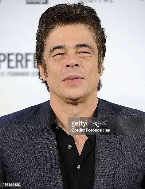 Benicio del Toro attends a photocall for 'A Perfect Day' at the Villamagna Hotel on August 25, 2015 in Madrid, Spain.