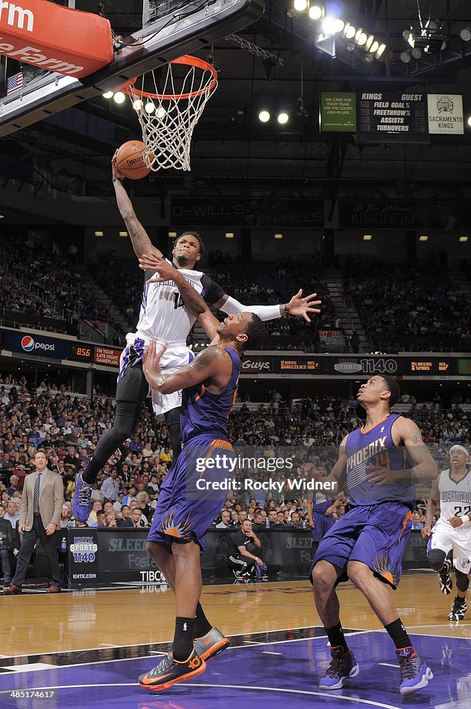 Phoenix Suns v Sacramento Kings