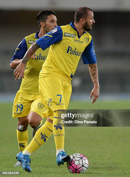 Simone Pepe of AC Chievo Verona in action during the TIM Cup match between AC Chievo Verona and US Salernitana at Stadio Marc'Antonio Bentegodi on...