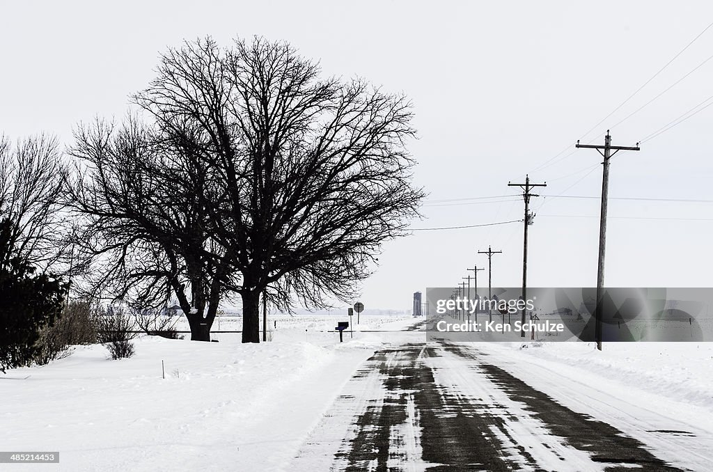 EUA, Illinois, Paisagem de Inverno em American Midwestern QUINTASConstellation name (optional)