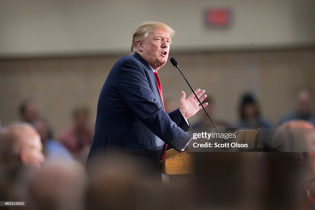 GOP Presidential Candidate Donald Trump Campaigns In Iowa