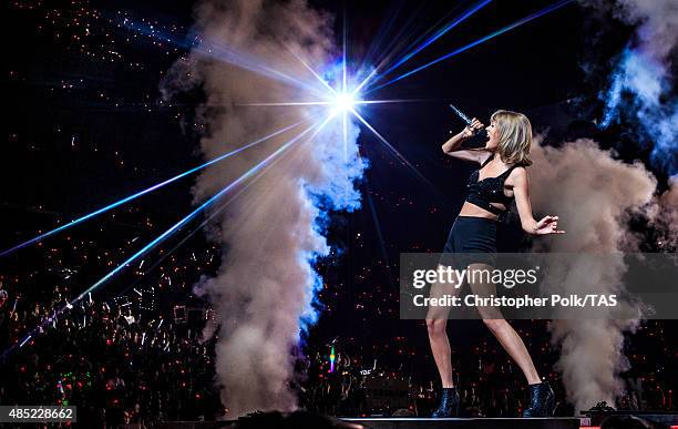 Singer-songwriter Taylor Swift performs onstage during Taylor Swift The 1989 World Tour Live In Los Angeles at Staples Center on August 25, 2015 in...