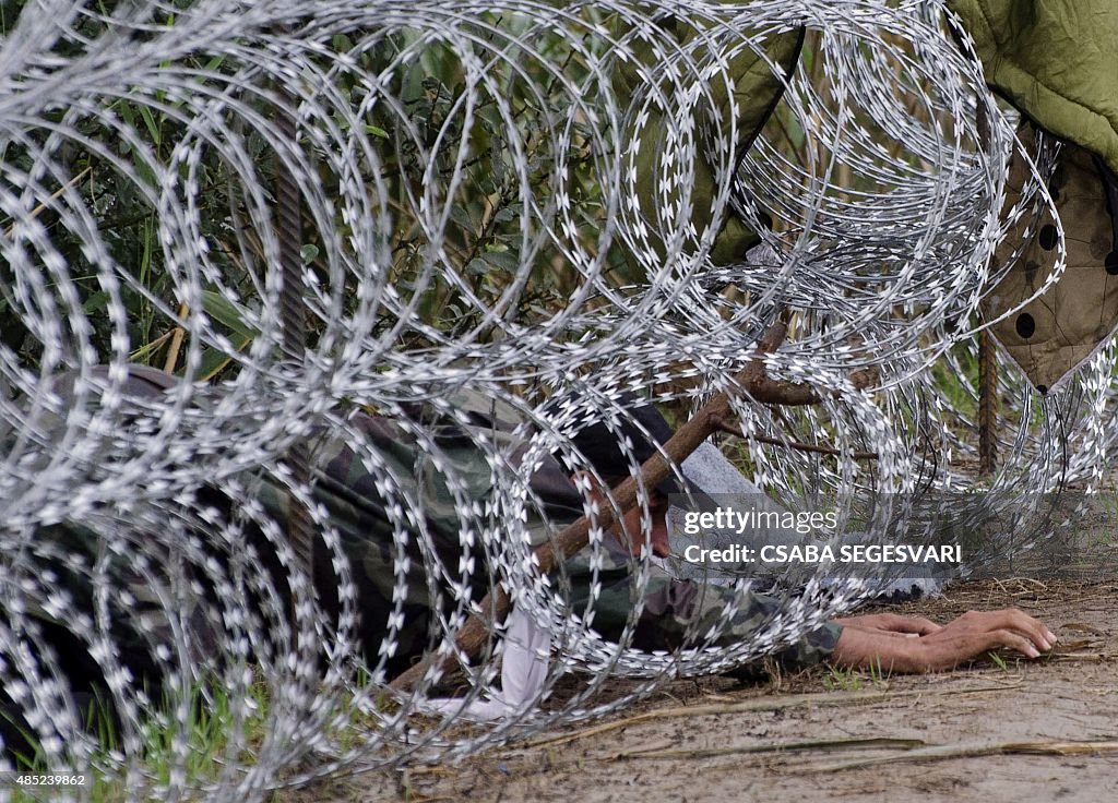 HUNGARY-SERBIA-EUROPE-MIGRANTS