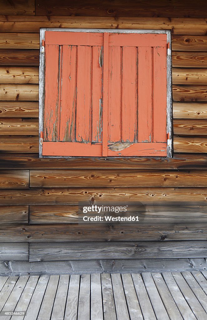 Italy, South Tyrol, Vinschgau, Window at wooden house at Stelvio Pass