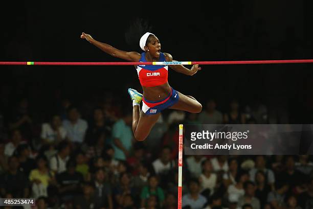 Yarisley Silva of Cuba celebrates after winning gold in the Women's Pole Vault final during day five of the 15th IAAF World Athletics Championships...