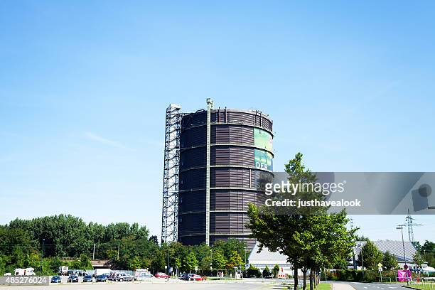 industrial heritage gasometer oberhausen - gas container stock pictures, royalty-free photos & images