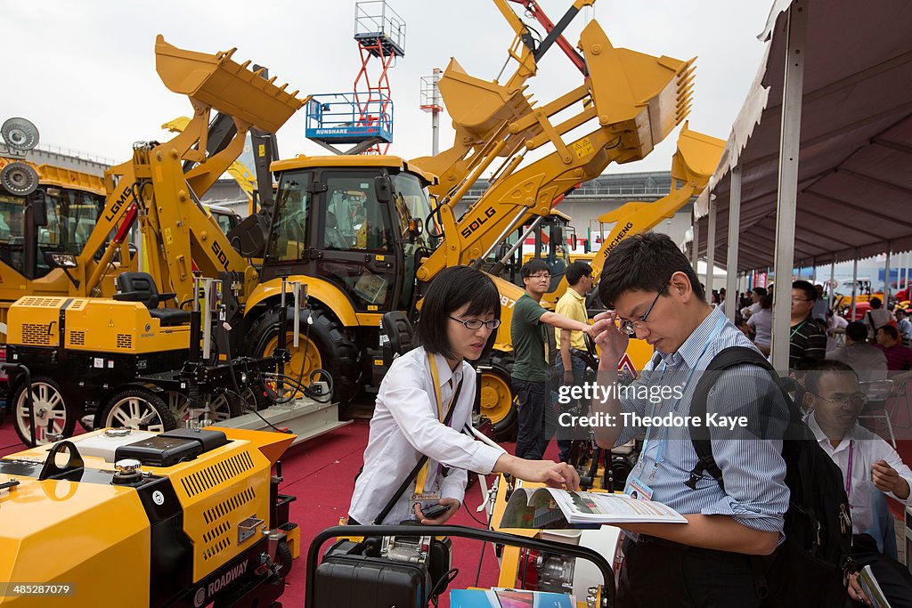 Buyers Flock To China's Largest Trade Show