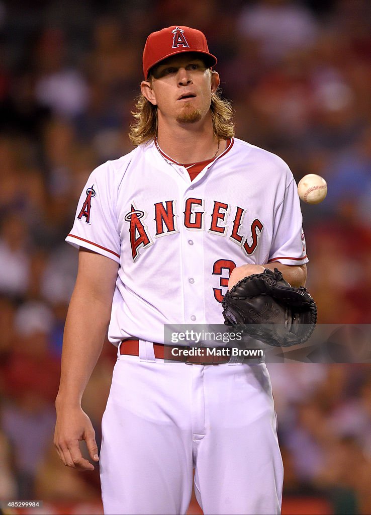 Chicago White Sox v Los Angeles Angels of Anaheim