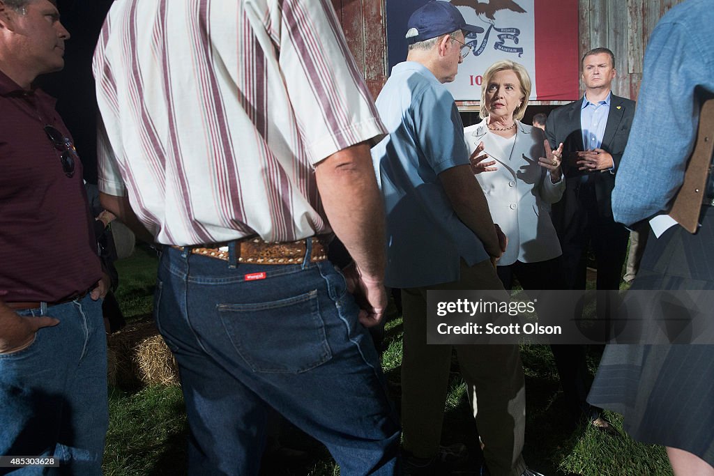 Democratic Presidential Candidate Hillary Clinton Campaigns In Iowa