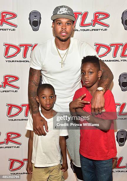 Shannon Brown attends Monica's meet and greet showcasing her single "Just Right for Me" at DTLR at Cramp Creek on August 26, 2015 in Atlanta, Georgia.