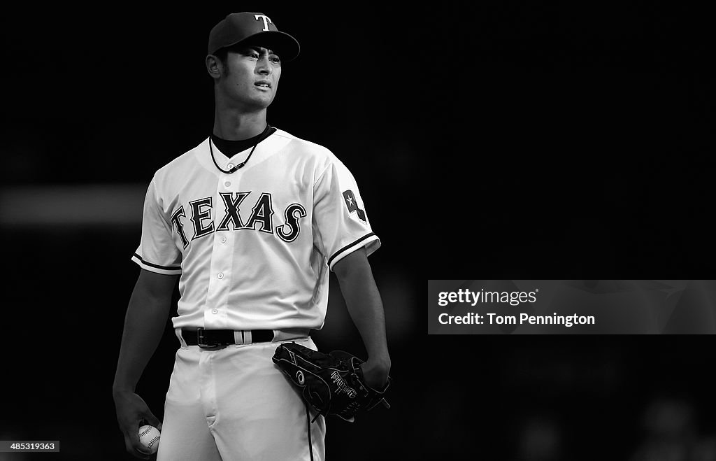 Seattle Mariners v Texas Rangers