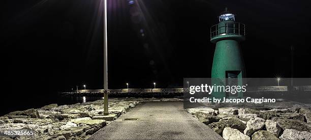 civitanova marche lighthouse - jacopo caggiano 個照片及圖片檔