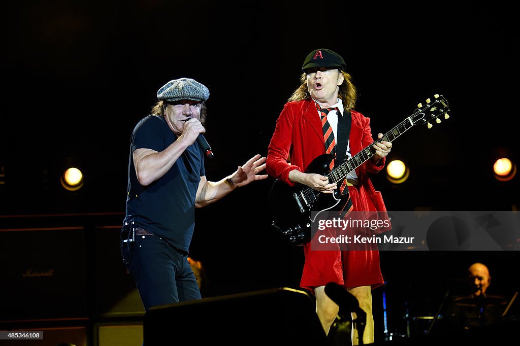 AC/DC "Rock or Bust" World Tour - New Jersey