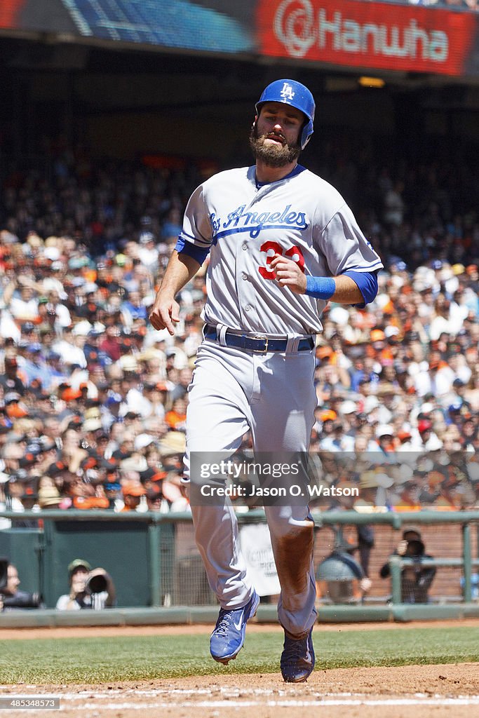 Los Angeles Dodgers v San Francisco Giants