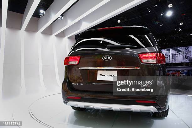 The Kia Motors Corp. 2015 Sedona minivan is displayed during the 2014 New York International Auto Show in New York, U.S., on Thursday, April 17,...