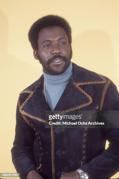 Actor Richard Roundtree poses for a portrait session in May 1972 in Los Angeles, California.