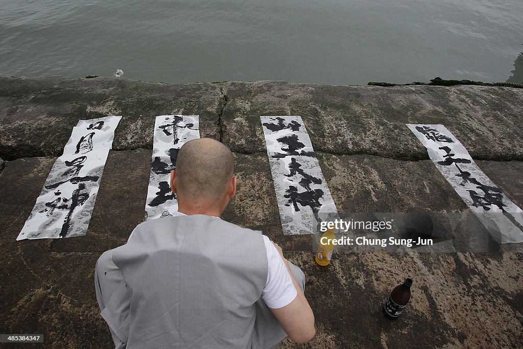 Rescue Work Continues At South Korean Ferry Disaster Site