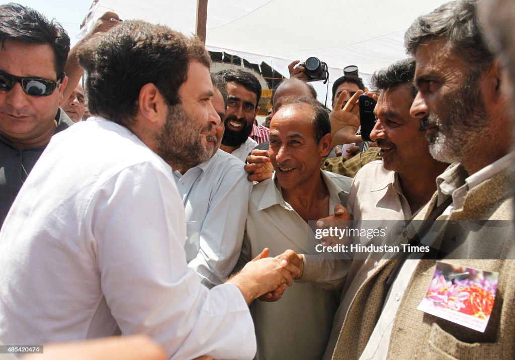 Vice President of Congress Rahul Gandhi Meets Saffron Growers In Kashmir