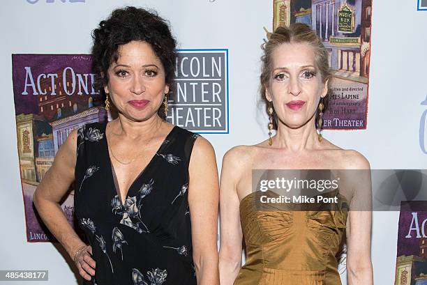 Deb Offner 21 Deborah Offner Stock Photos, High-Res Pictures, and Images - Getty ...