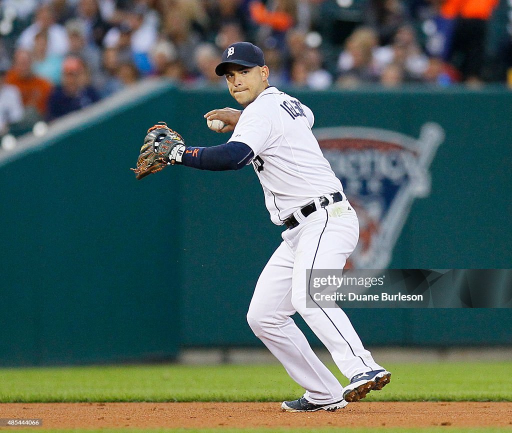 Los Angeles Angels of Anaheim v Detroit Tigers