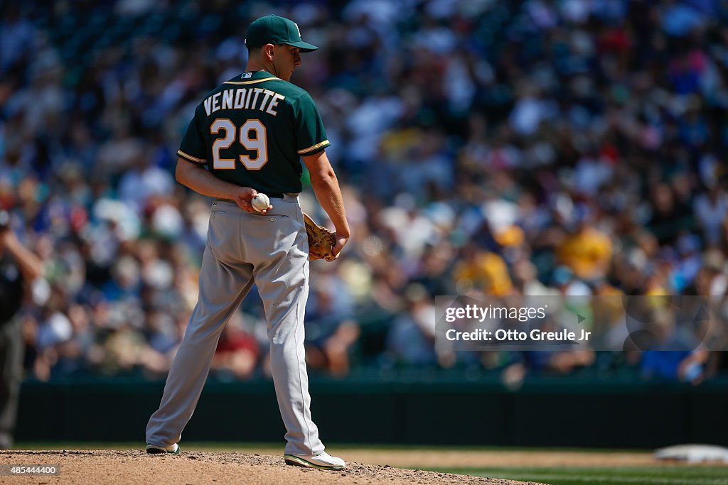 Oakland Athletics v Seattle Mariners