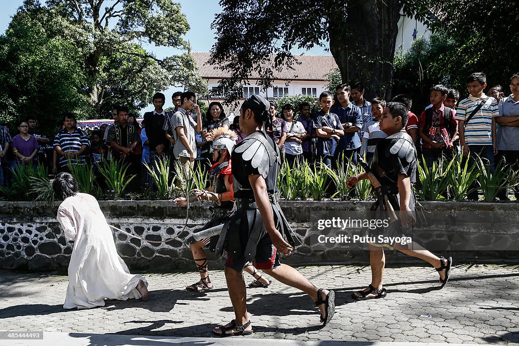 Indonesian Catholics Celebrate Good Friday