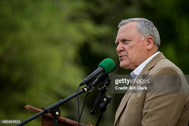 Gov. Nathan Deal, R-Ga., speaks at the Law Enforcement Cookout at Wayne Dasher's pond house in Glennville, Ga., on Thursday, April 17, 2014. A crowd...