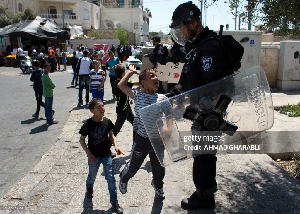 TOPSHOT-PALESTINIAN-ISRAEL-CONFLICT-RELIGION-AL-AQSA