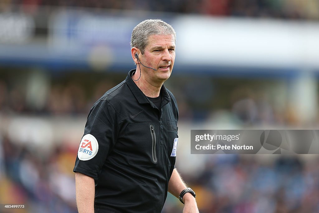 Wycombe Wanderers v Northampton Town - Sky Bet League Two