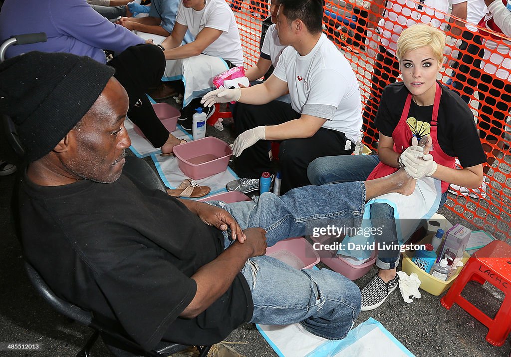 L.A. Mission Easter Celebration Of New Life For The Homeless