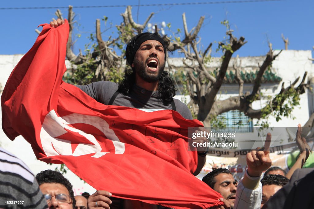 Tunisian revolution's martyrs case