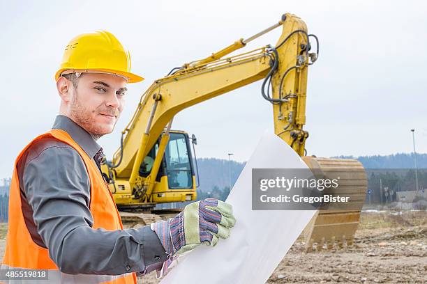 Digging Machine Operator Excavator Operator Photos and Premium High Res Pictures - Getty Images