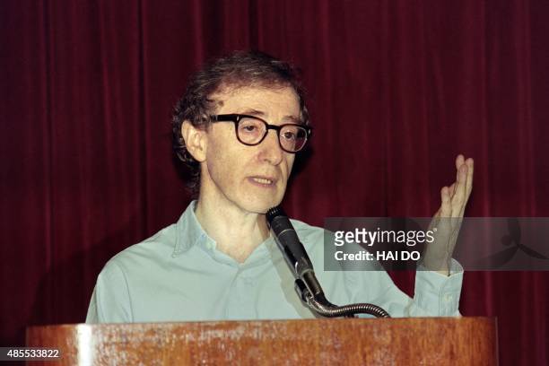 Actor and director Woody Allen reads a statement to the press, on August 18, 1992 in New York, saying he was falsely accused of molesting his two...
