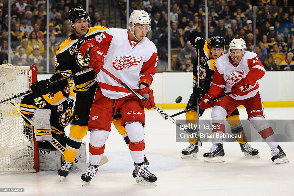 Detroit Red Wings v Boston Bruins - Game One