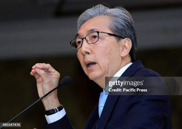 Somkid Jatusripitak special lecture on stage