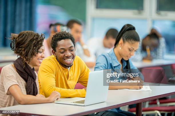 surfing the web - african american students stock pictures, royalty-free photos & images