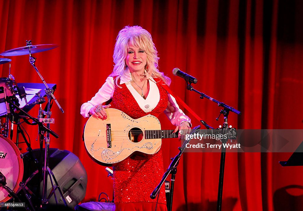 Stella Parton's Red Tent Women's Conference 2014 - Day 1