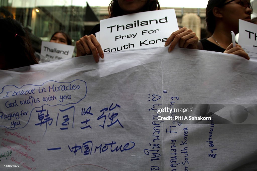 Thai Support for South Korean Ferry Victims