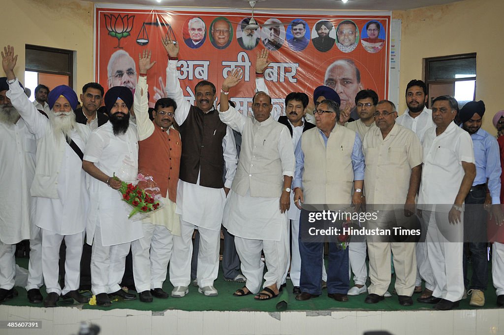 Rajnath Singh Campaigns For Vijay Sampla In Hoshiarpur