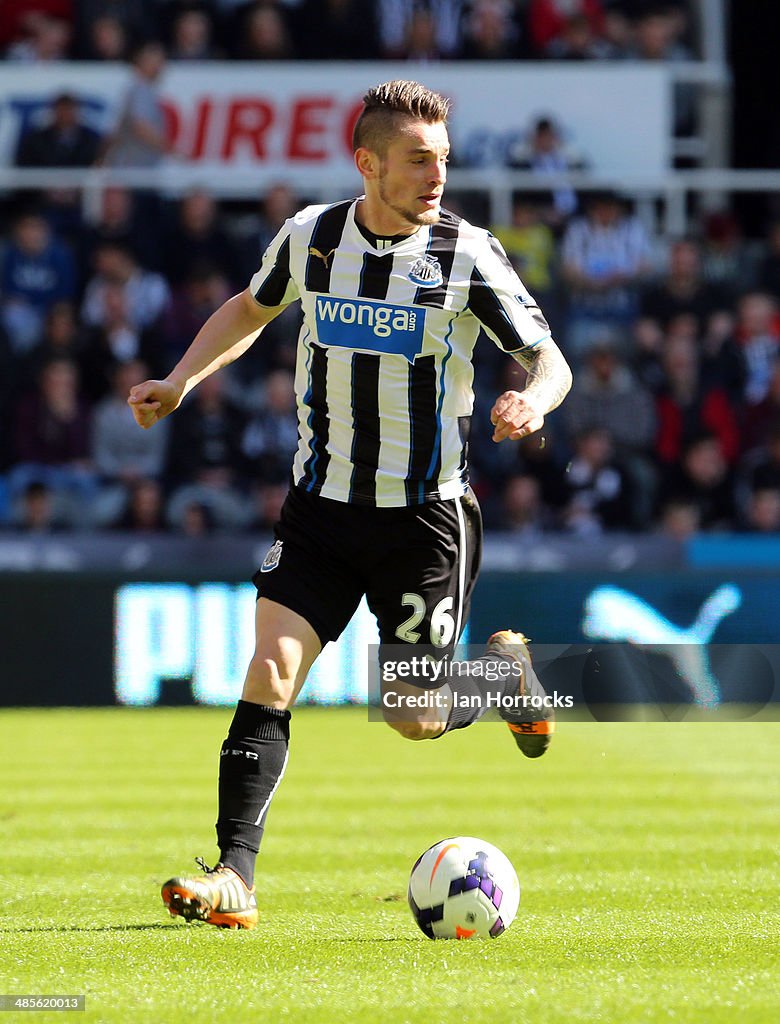 Newcastle United v Swansea City - Premier League