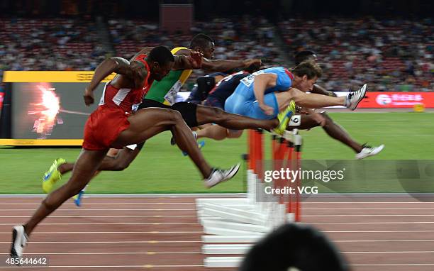 Sergey Shubenkov of Russia crosses the finish line to win the men's 110m hurdles final during day seven of the 15th IAAF World Athletics...