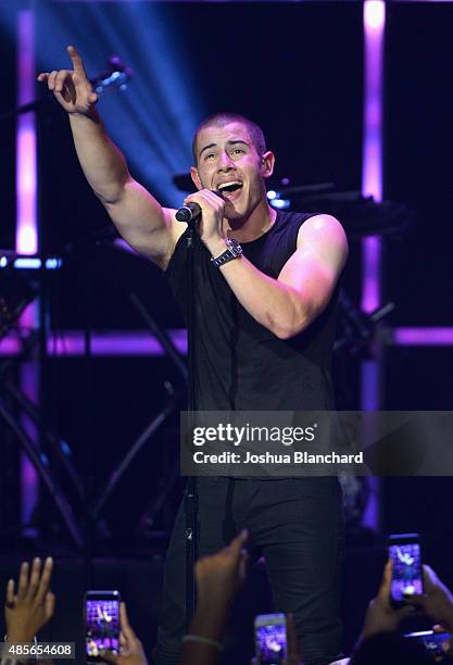 Singer Nick Jonas performs onstage during the Time Warner Cable 2015 MTV VMA concert to benefit Lifebeat at Avalon on August 28, 2015 in Hollywood,...