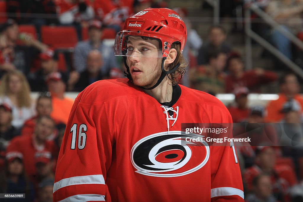 Washington Capitals v Carolina Hurricanes