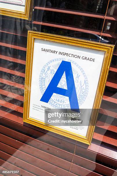 nyc sanitary inspection grade - restaurant inspection stock pictures, royalty-free photos & images