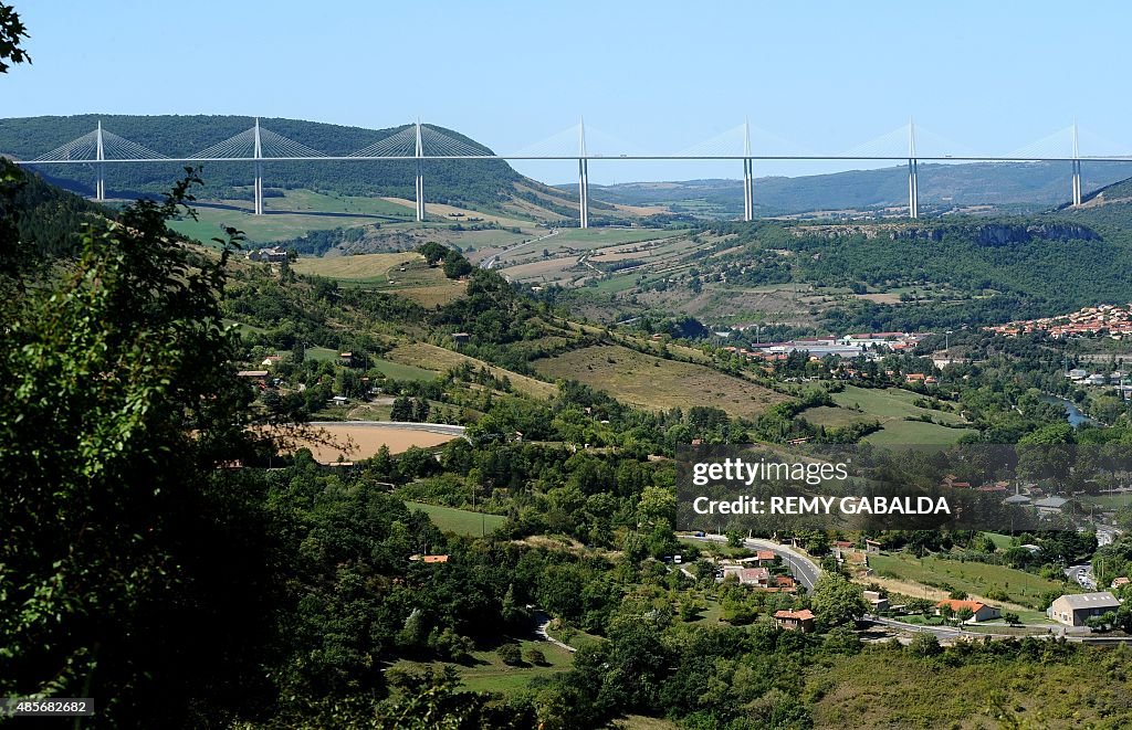 FRANCE-TOURISM