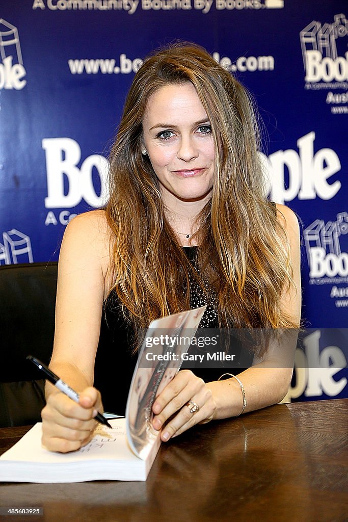 Alicia Silverstone Book Signing For "The Kind Mama"