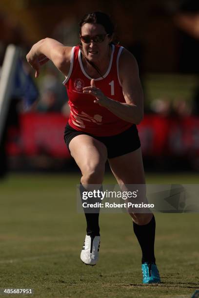 Jana Pittman of NSW competes in Lorraine Donnan Women's Handicap 400 Metres Heat 2 during the 2014 Stawell Gift meet at Central Park on April 20,...