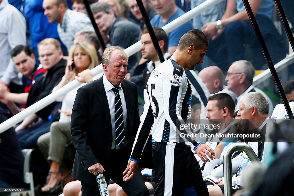 Newcastle United v Arsenal - Premier League